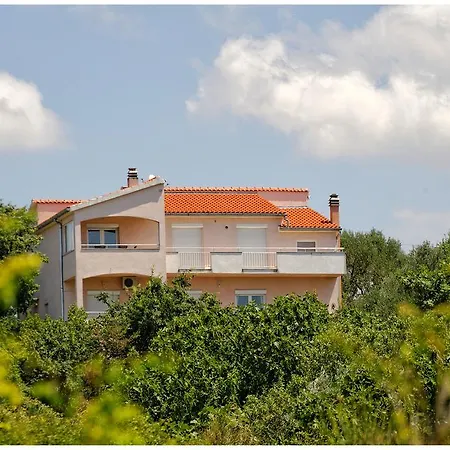 Green Oasis Apartament
